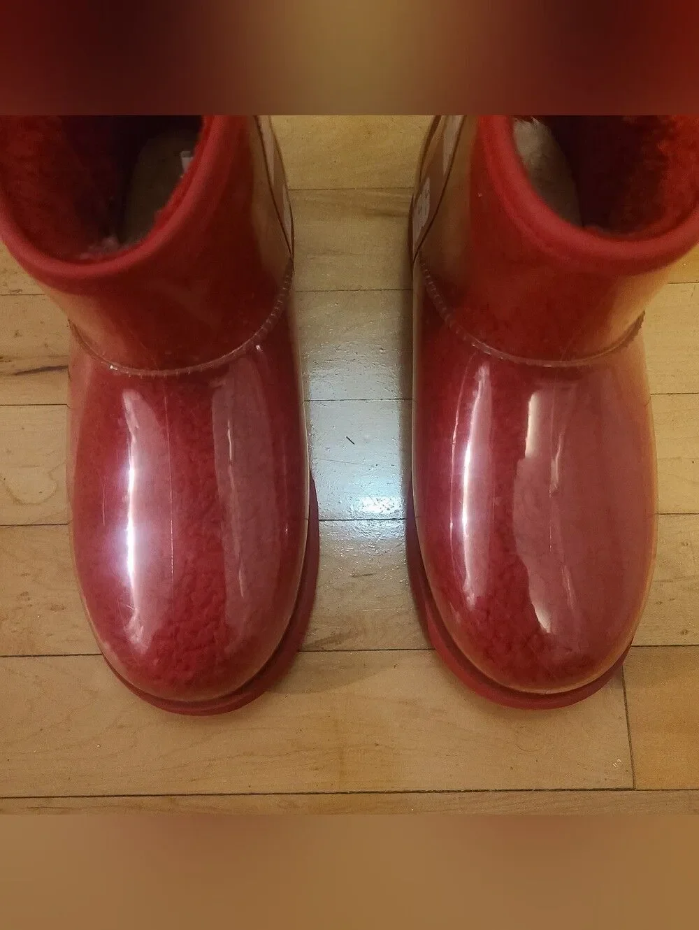 UGG Women's Classic Clear Mini Boots in  Red Samba Size 6